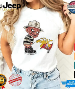 Freddy Krueger New Orleans Saints Piss On Tampa Bay Buccaneers Halloween 2024 NFL Shirt