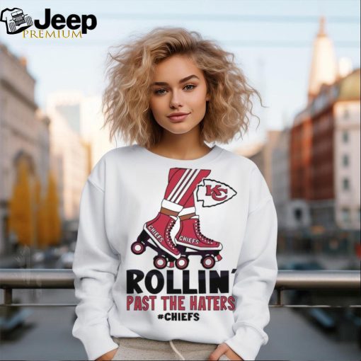 Funny Rollin Past The Hatters Kansas City Chiefs roller skates shirt