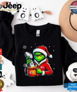 Grinch Kansas City Chiefs holding NFL cup 2024 shirt
