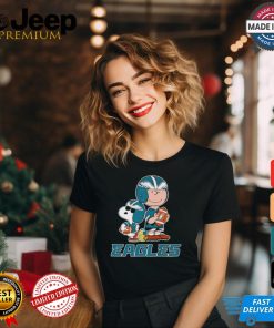 HIGH QUALITY Peanuts and Charlie Brown Philadelphia Eagles shirt