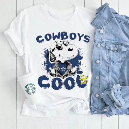 Happy Snoopy cartoon Dallas Cowboys cool logo 2024 shirt