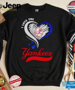 I love the Yankees diamond heart shirt