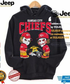 Kansas City Chiefs NFL Halloween Peeing Funny Shirt