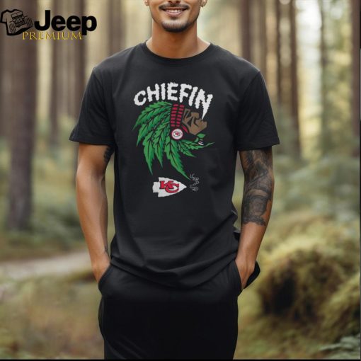 Kansas City Chiefs Super Bowl Champions Chiefin Weed Smoking Indian T shirt