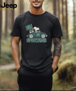 Michigan State Football Gear Shop Peanuts Snoopy Michigan State Spartans On Car T Shirt