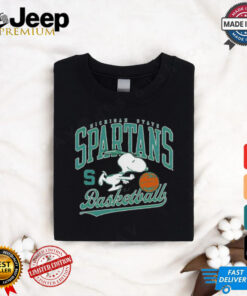 Michigan State Spartans basketball Snoopy shirt