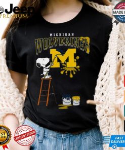 Michigan Wolverines Snoopy Painting Shirt