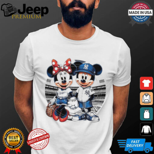 Mickey And Minnie Los Angeles Dodgers Vs New York Yankees Shirt