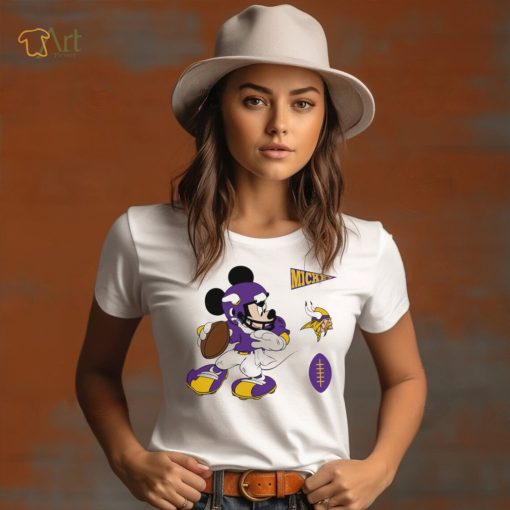 Mickey mouse player Minnesota Vikings Disney shirt