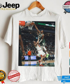 Milwaukee Bucks Giannis Antetokounmpo Frame It Poster t shirt