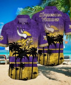 Minnesota Vikings Men's Summer Beach Hawaiian Shirt Casual Board Shorts Suit