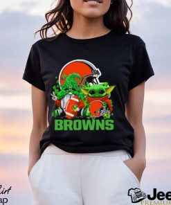 NFL Cleveland Browns St Patrick’s Day T Shirt Special Gomes Baby Yoda St Patricks Day Shirt