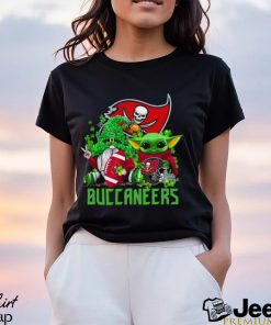 NFL Tampa Bay Buccaneers St Patrick’s Day T Shirt Special Gomes Baby Yoda St Patricks Day Shirt