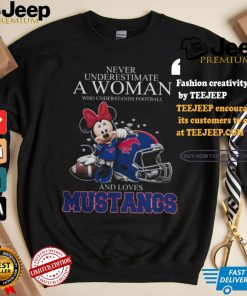 Never Underestimate A Woman Who Understands Football And Loves SMU Mustangs x Minnie Mouse T Shirt