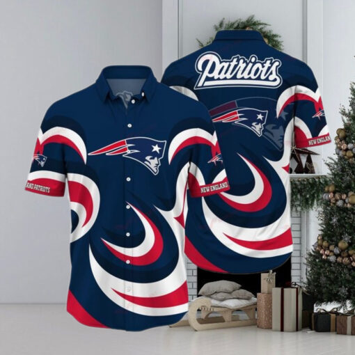 New England Patriots Custom Funny Hawaiian Shirt Beach Outfit Gift For Him