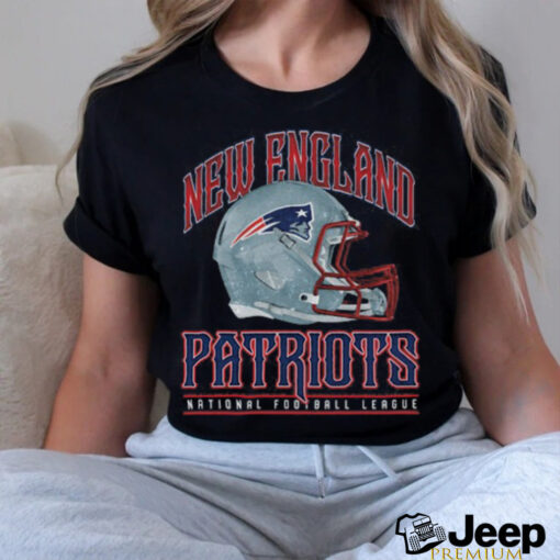 New England Patriots Helmet Garment Dyed Heavyweight T Shirt