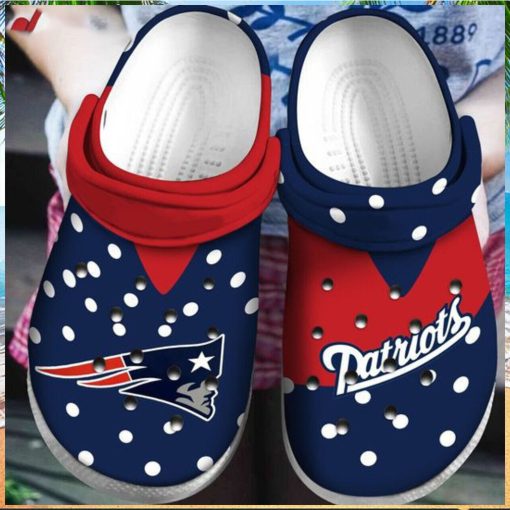 New England Patriots NFL Football Fandom Crafted Into crocs