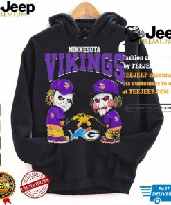 New Minnesota Vikings NFL Halloween Peeing Funny Shirt