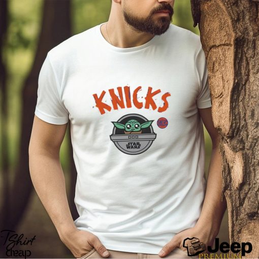 New York Knicks Star Wars The Child shirt