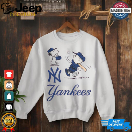 New York Yankees Snoopy Cartoon Sports 2024 Shirt