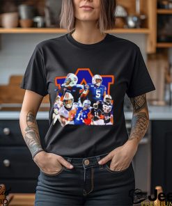 Nice auburn Tigers football players graphic shirt