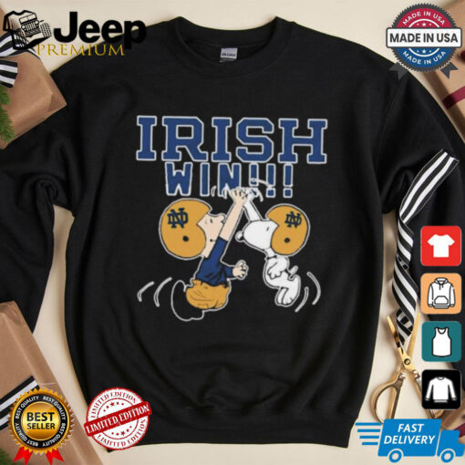 Official Charlie And Snoopy High Five Notre Dame Fighting Irish Win Navy Midshipmen Graphic t shirt