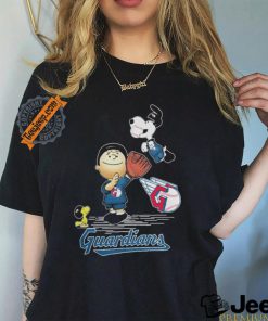 Official Cleveland Guardians The Peanuts Christmas t shirt