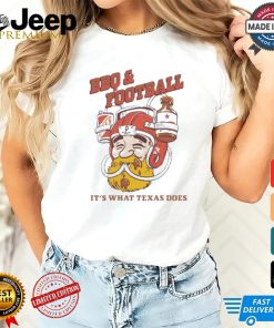 Official Grant Pinkerton Bbq & Football It’s What Texas Does Shirt