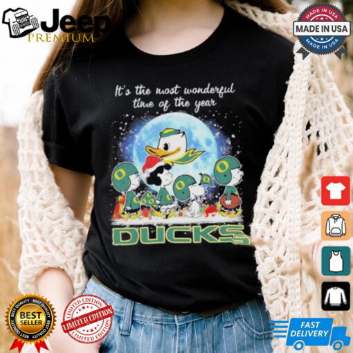 Official It’s The Most Wonderful Time Of The Years Peanuts Characters X Oregon Ducks Merry Christmas Shirt