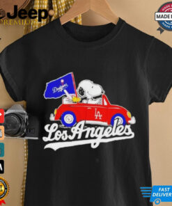 Official Los Angeles Dodgers Peanuts Drive a Car T shirt