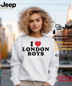 Official Maisie Peters Wearing I Love London Boys t shirt