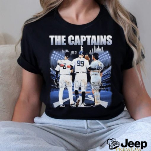 Official New York Yankees The Captains Aaron Judge Derek Jeter And Thurman Munson Signatures Shirt