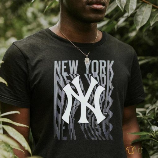 Official New York Yankees Youth Curveball Shirt