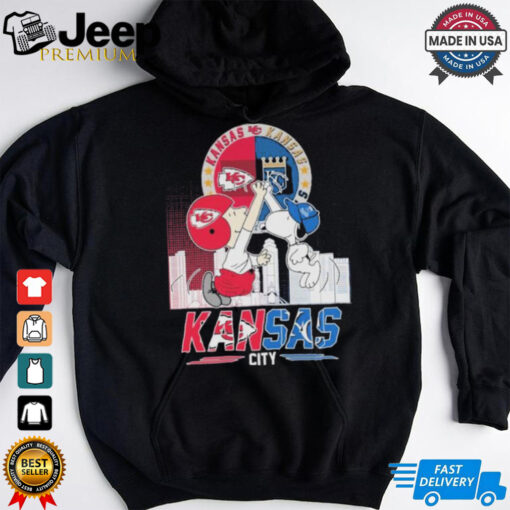 Official Snoopy And Charlie Browns High Five Kansas City Chiefs X Kansas City Royals Shirt