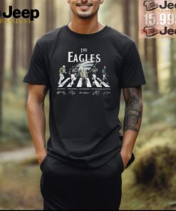 Official The Philadelphia Eagles Abbey Road Signature T Shirt