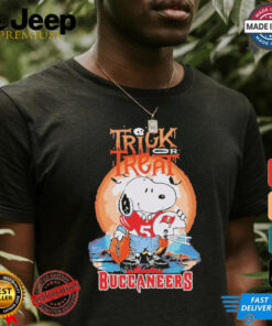 Official Trick Treat Snoopy Teams Tampa Bay Buccaneers Halloween Shirt