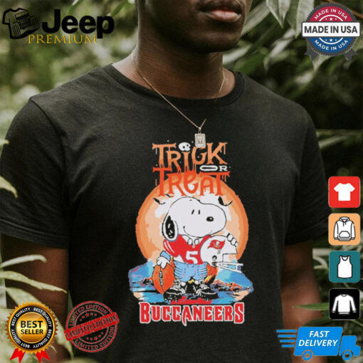 Official Trick Treat Snoopy Teams Tampa Bay Buccaneers Halloween Shirt