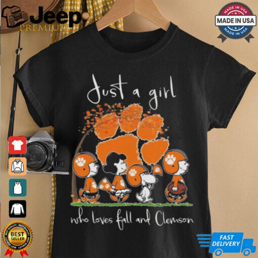 Peanuts Characters Just A Girl Who Loves Fall And Clemson Tigers 2024 Shirt