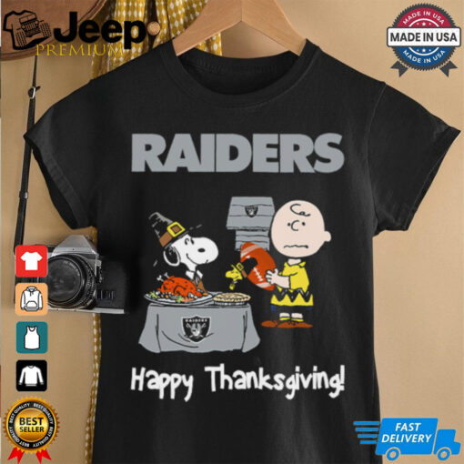 Peanuts Oakland Raiders Football Happy Thanksgiving T Shirt