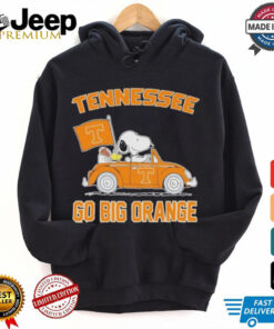 Peanuts Snoopy And Woodstock On Car Tennessee Volunteers Go Big Orange Shirt