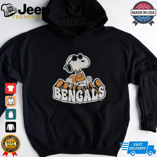 Peanuts Snoopy x NFL Cincinnati Bengals Oversized Crewneck Shirt