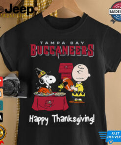 Peanuts Tampa Bay Buccaneers Football Happy Thanksgiving T Shirt