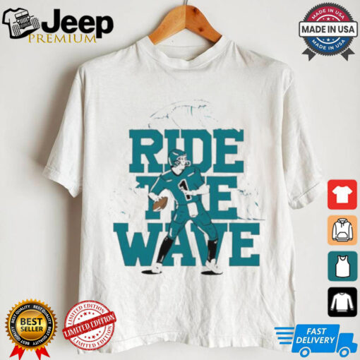 Philadelphia Eagles Jalen Hurts ride the wave shirt