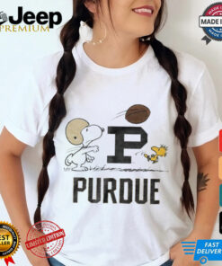 Purdue Boilermakers Peanuts Snoopy and Woodstock playing football shirt