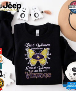 Real women love football smart women love the Vikings heart shirt