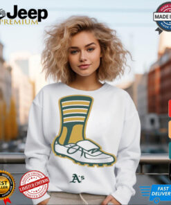 Remember Oakland – Oakland Athletics MLB Shoes On Feet t shirt