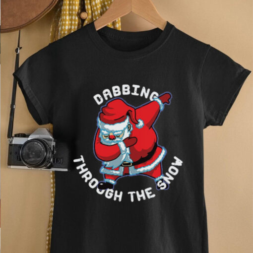 Santa Dabbing Through The Snow Funny Christmas shirt