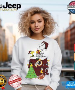 Snoopy And Woodstock Gift Washington Redskins Football Merry Christmas 2024 shirt