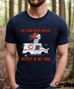 Snoopy Chicago Bears on a dark desert highway trophy in my arm shirt