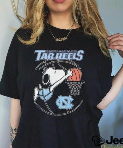 Snoopy Dunk North Carolina Tar Heels Basketball Shirt